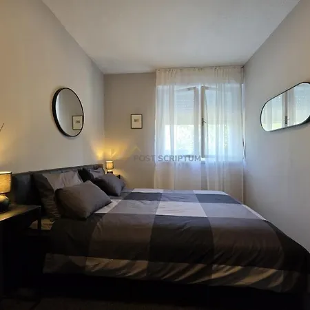Luxury Near And Old Town