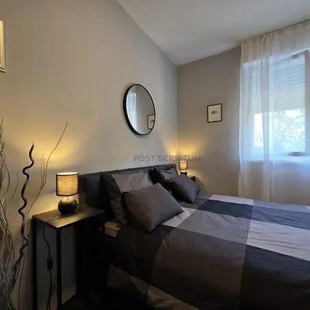 Luxury Near And Old Town
