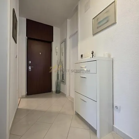Luxury Near And Old Town *